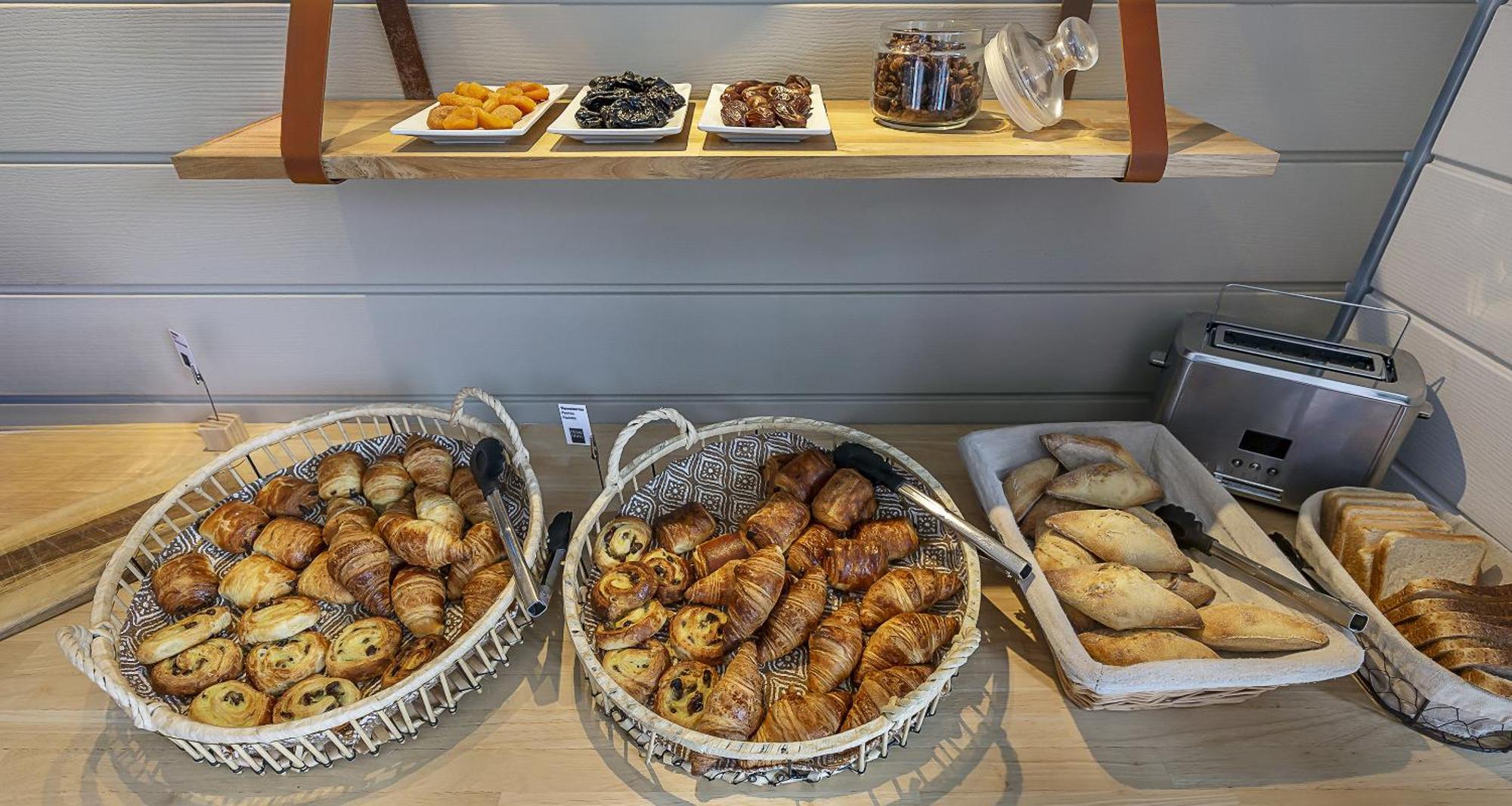 Ostal Pau Universite - Sure Hotel Collection By Best Western 외부 사진